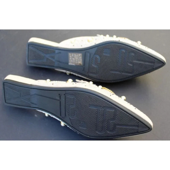 White Fox Print Slip-On Loafers Sparkling Rhinestones & Pearl Embellishments 7 - Picture 3 of 3